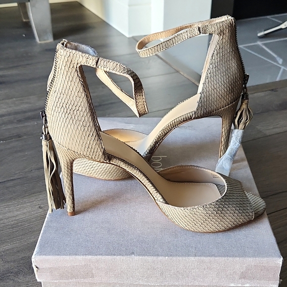 NWT BOTKIER | Anna Suede Tasseled Stiletto Heels - Olive Snake - Picture 2 of 7